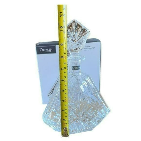 Dublin Collection Triangular‎ Crystal Wine Whiskey Liquor Decanter 610ml - Picture 11 of 16